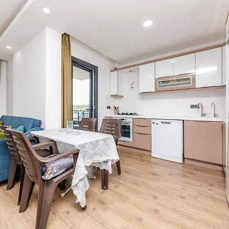 Spacious Flat With Balcony In Mugla * Mumcular